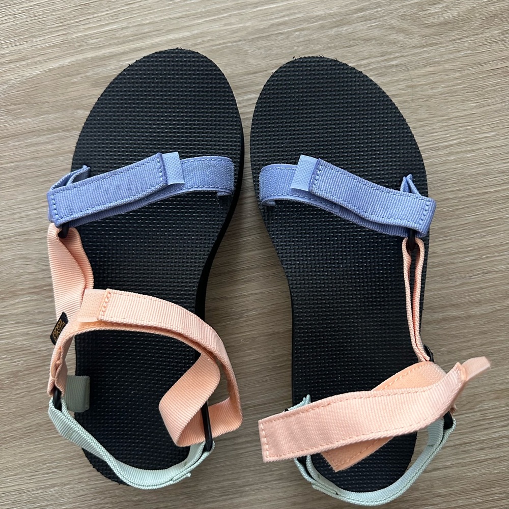 Teva Women's Sandals with Black, Blue, and Peach Straps